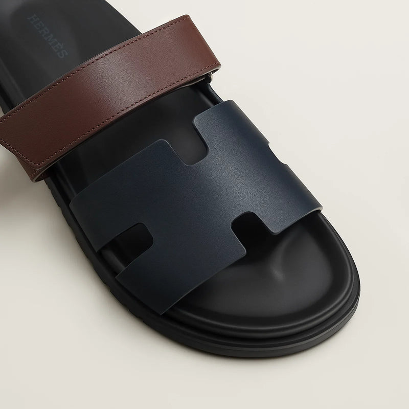 Hermès - Sandales Chypre Marine / Marron Palissandre