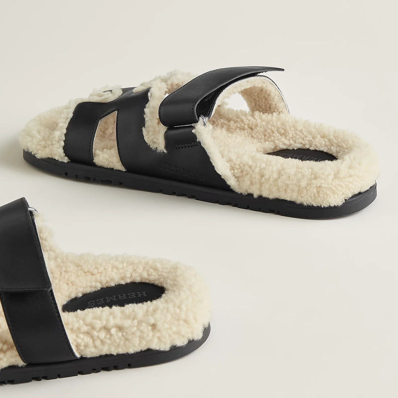 Hermès - Sandales Chypre Noir / Écru (ÉDITION LIMITÉE)