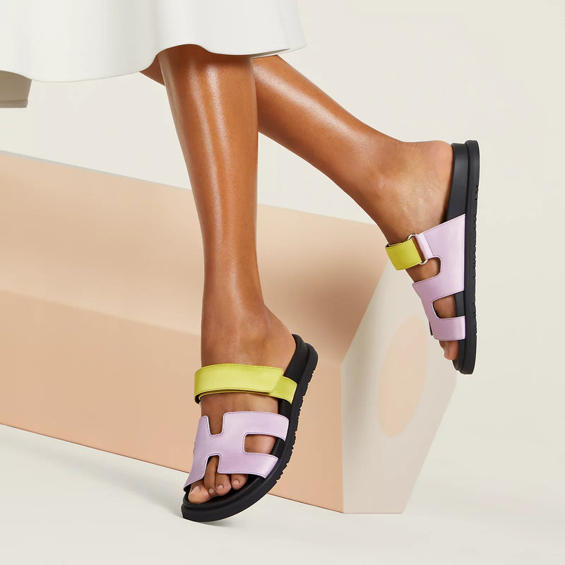 Hermès - Sandales Chypre Violet Pétale / Vert Lime