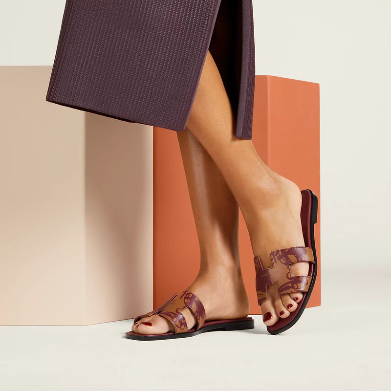 Hermès - Sandales Oran Rouge H / Naturel avec motifs