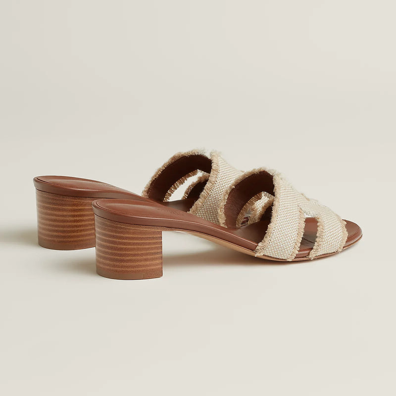 Hermès - Sandales Oasis Beige en Lin Effrangée