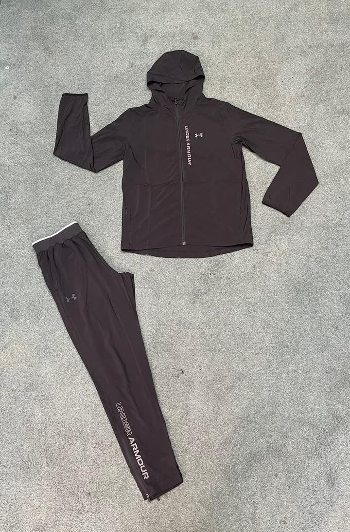 Under Armour - Ensemble Full Black II
