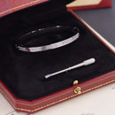 Cartier - Bracelet diamants Love