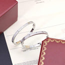 Cartier - Bracelet diamants Love