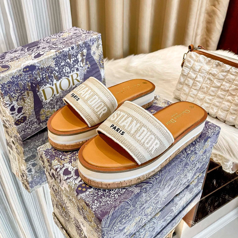 Dior - Dway Platform Slide Natural