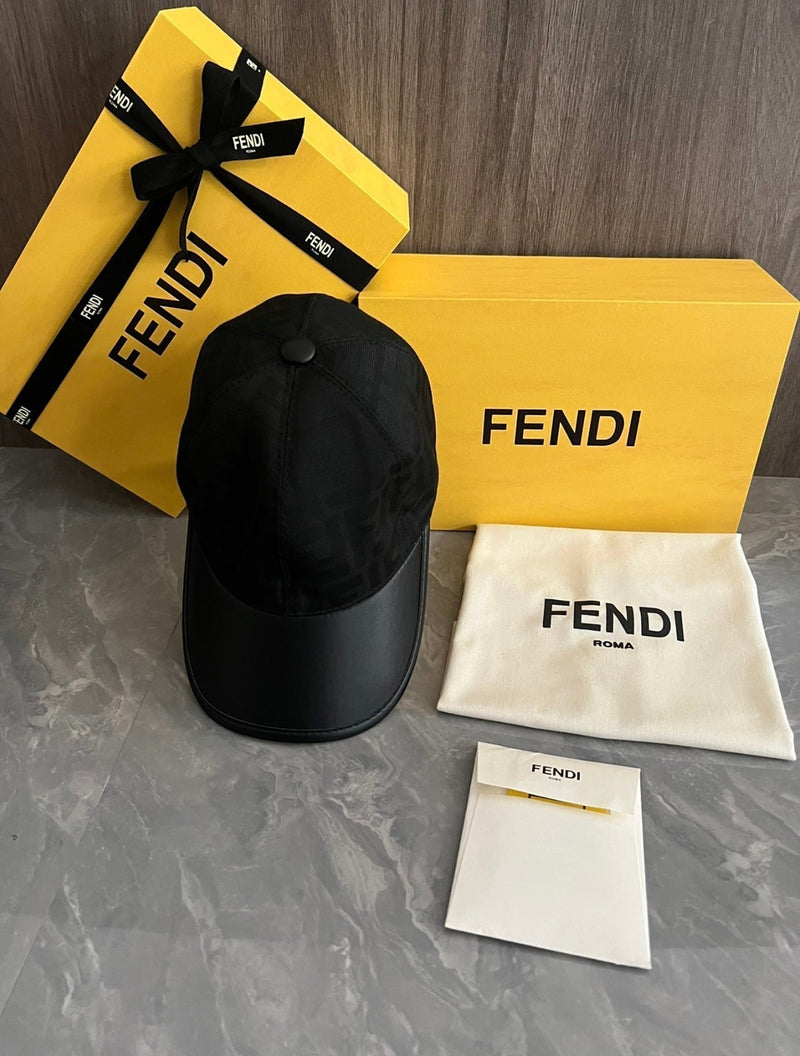 Fendi - Casquette Cuir/Noir