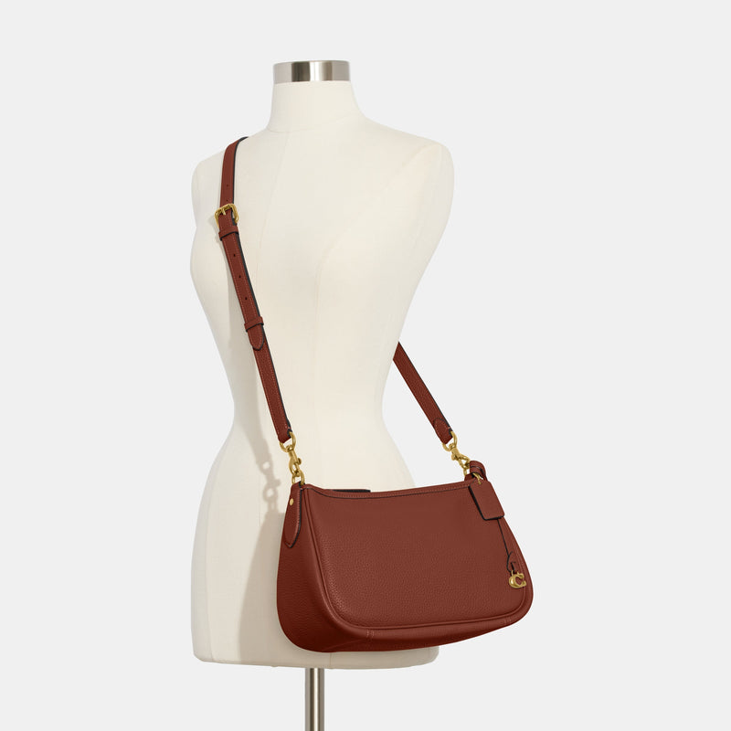 Cary Crossbody