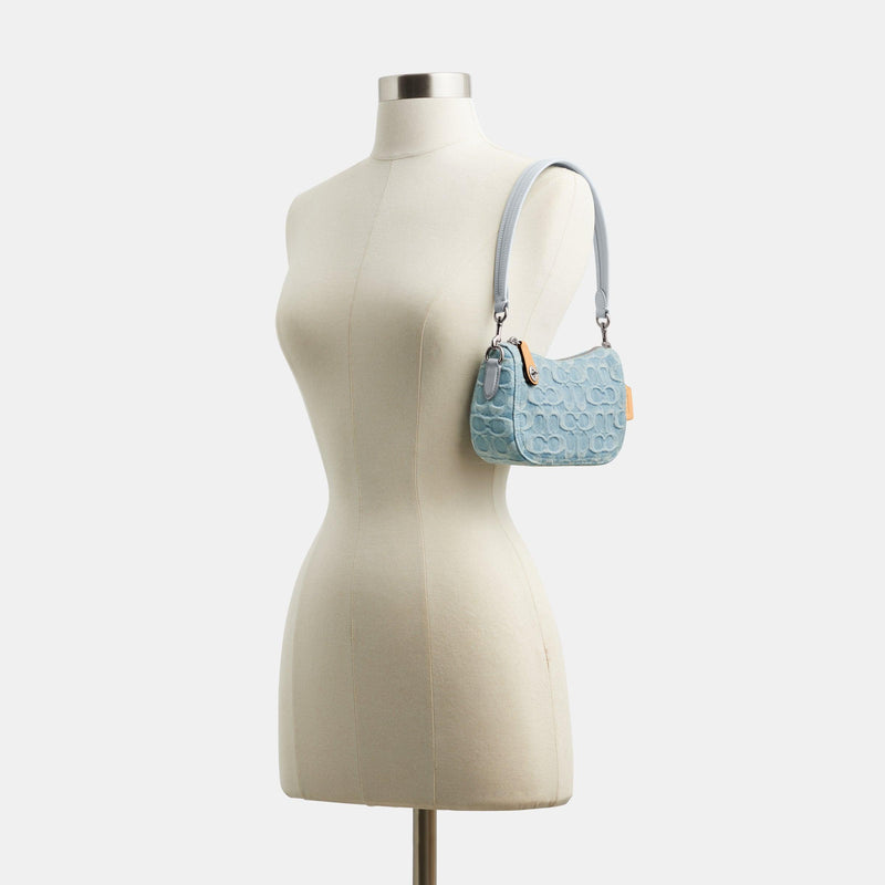 Swinger 20 In Signature Denim