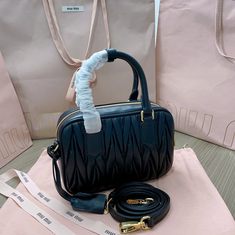Miumiu - Arcadie matelassé nappa leather bag Noir