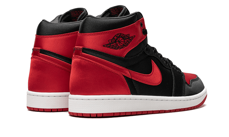 Air Jordan ® 1 Retro High OG Satin Bred