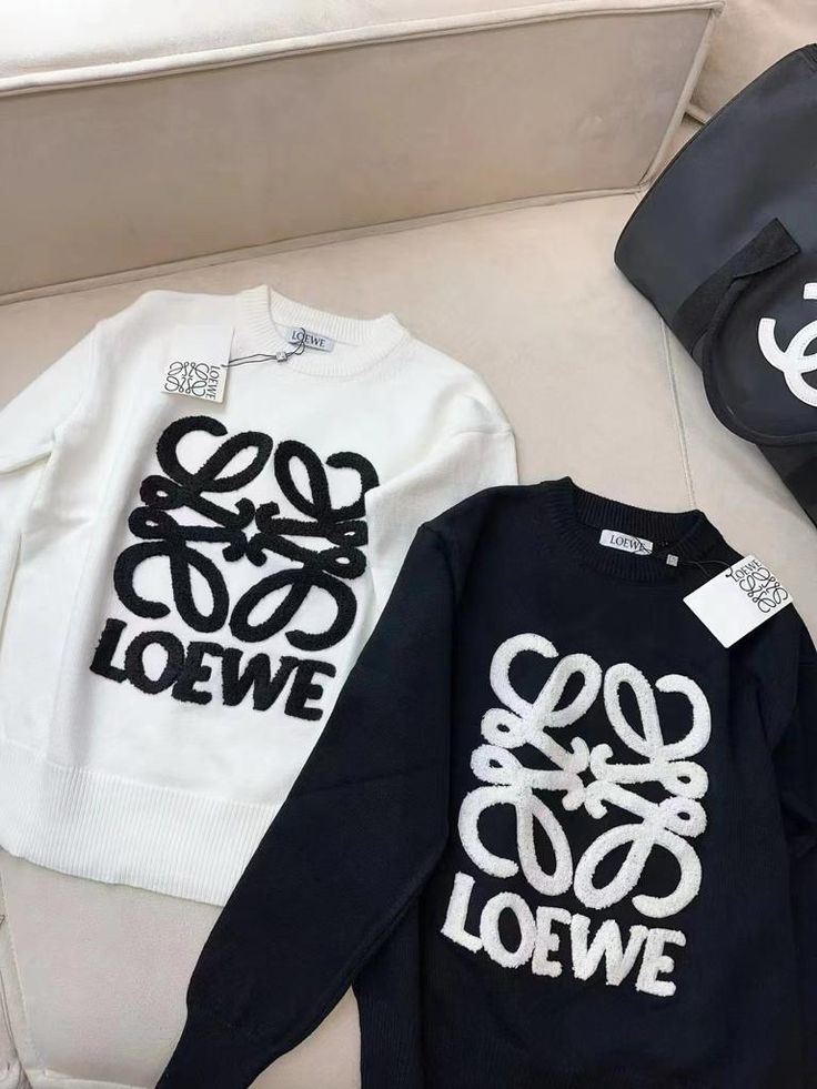 Loewe - Pull en coton monogramme en relief Noir / Blanc