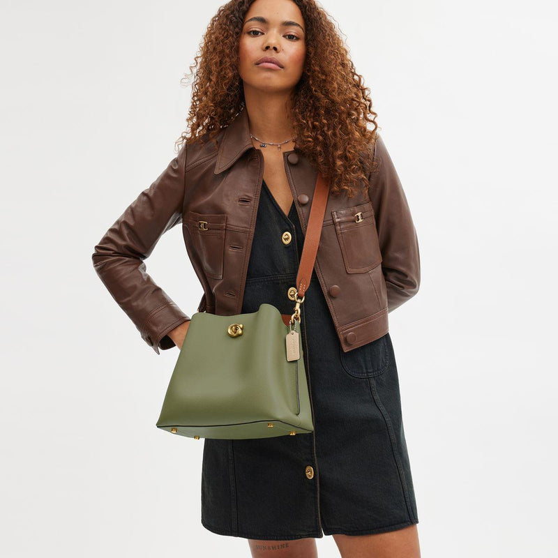 Willow Shoulder Bag In Colorblock With Signature Canvas Interior