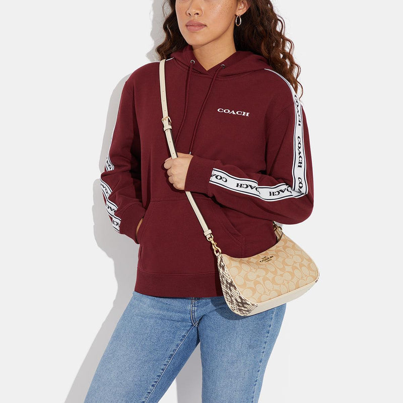 Teri Shoulder Bag In Signature Canvas