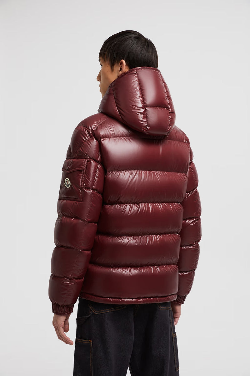 Moncler - Doudoune courte à capuche Moncler Maya Bodeaux