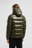 Moncler - Doudoune courte à capuche Moncler Maya Vert olive