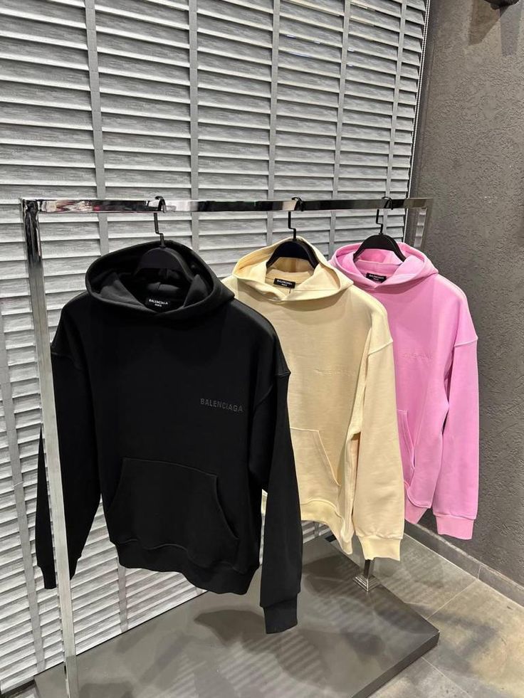 Balenciaga - Sweat à capuche en coton logo Balenciaga Noir / Jaune Pastel / Rose