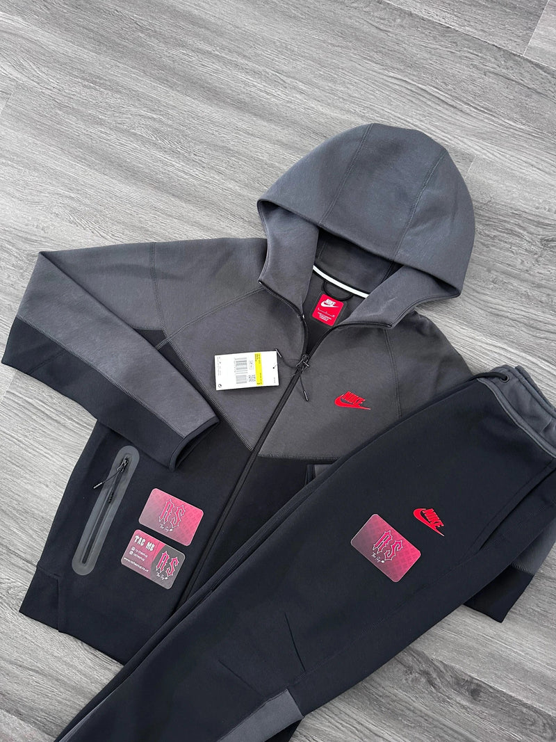 Nike Tech Fleece Tracksuit Black/Red S23