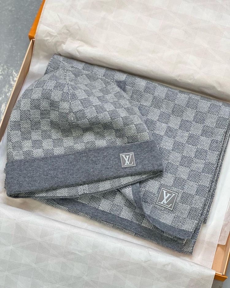 Louis Vuitton - Coffret Bonnet & Écharpe Gris