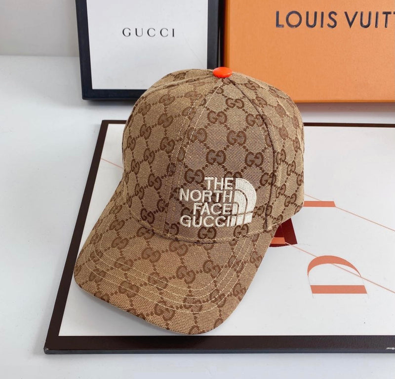 Casquette Gucci x The North Face Beige