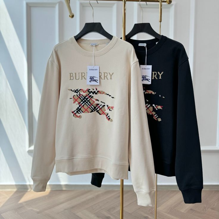Burberry - Pull en coton logo Burberry Noir / Blanc Cassé