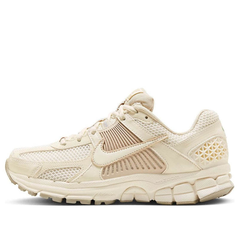 Nike Zoom Vomero 5 Beige