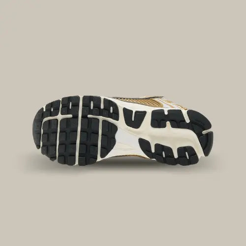 Nike Zoom Vomero 5 Metallic Gold