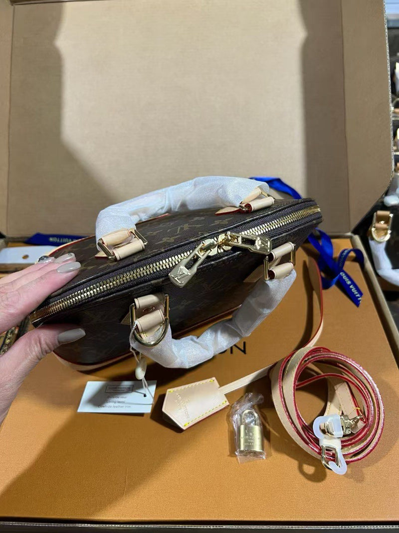 LV - Sac Alma BB Marron