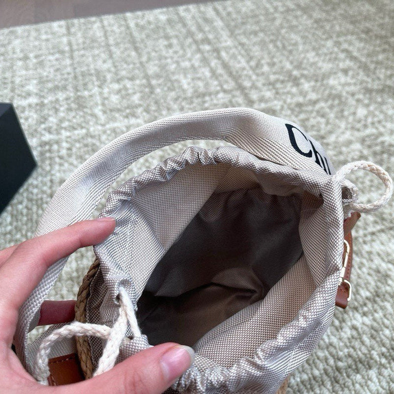 Chloé - Small Woody basket in natural fibers