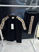 GUCCI - ENSEMBLE GG SHORT + T-SHIRT TECHNICAL GG LOGO