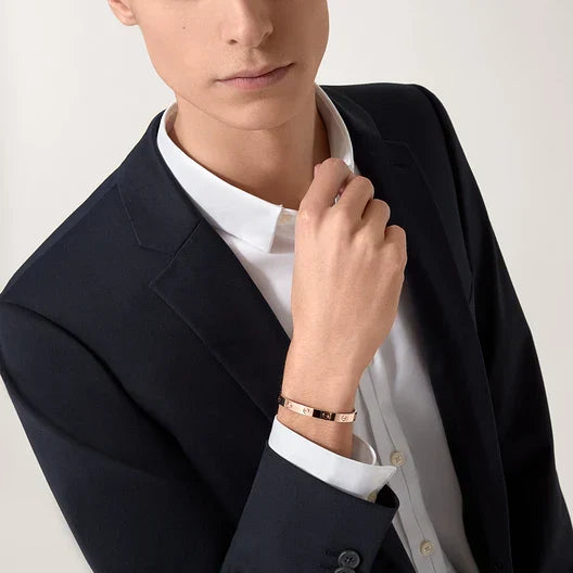 Cartier - Bracelet LOVE, modèle classique Rose